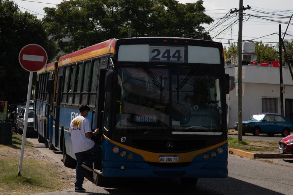 Nueva-parada-de-colectivos-1-de-2-980x653